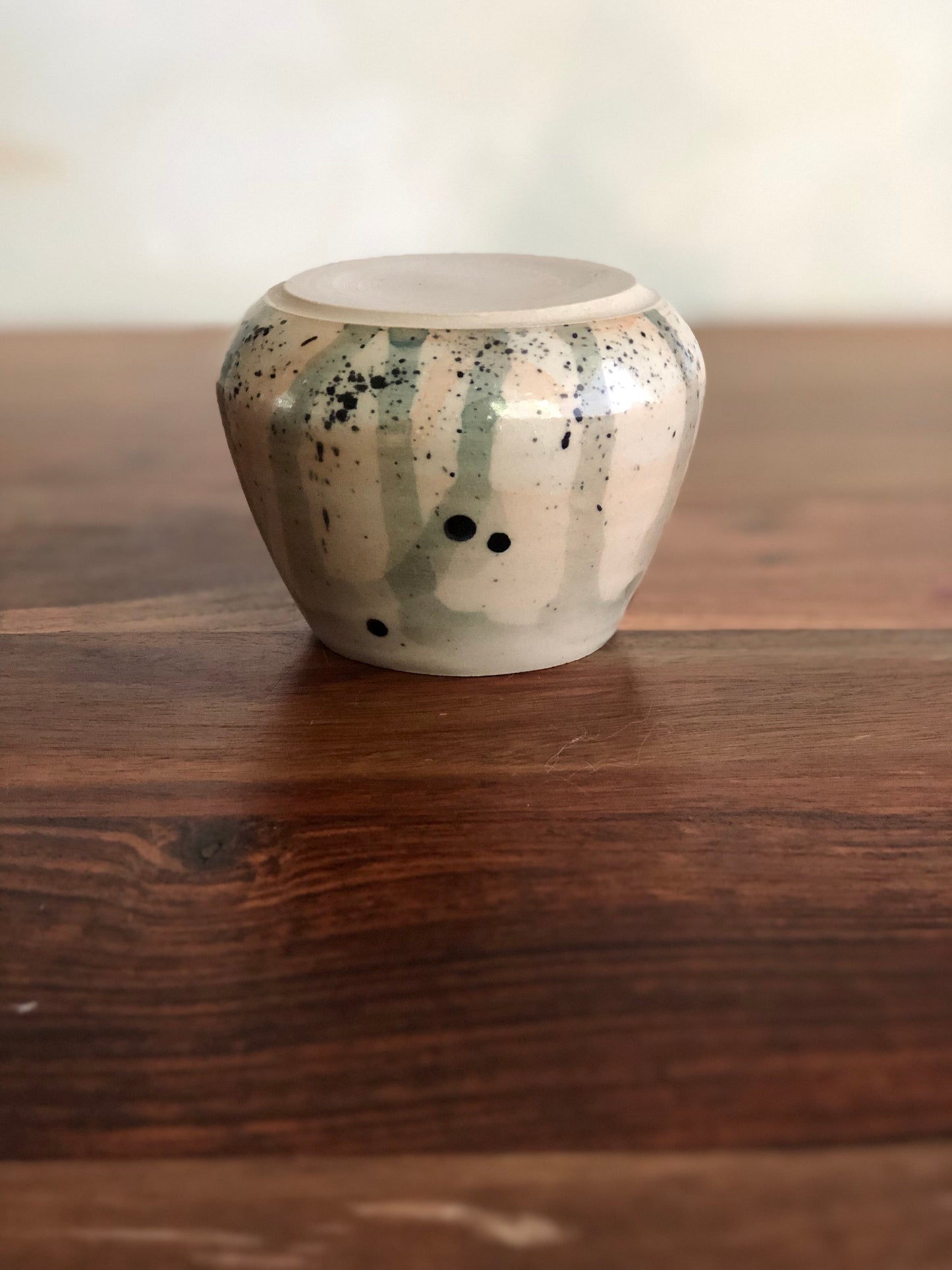 Watercolour splashes gumnut vase