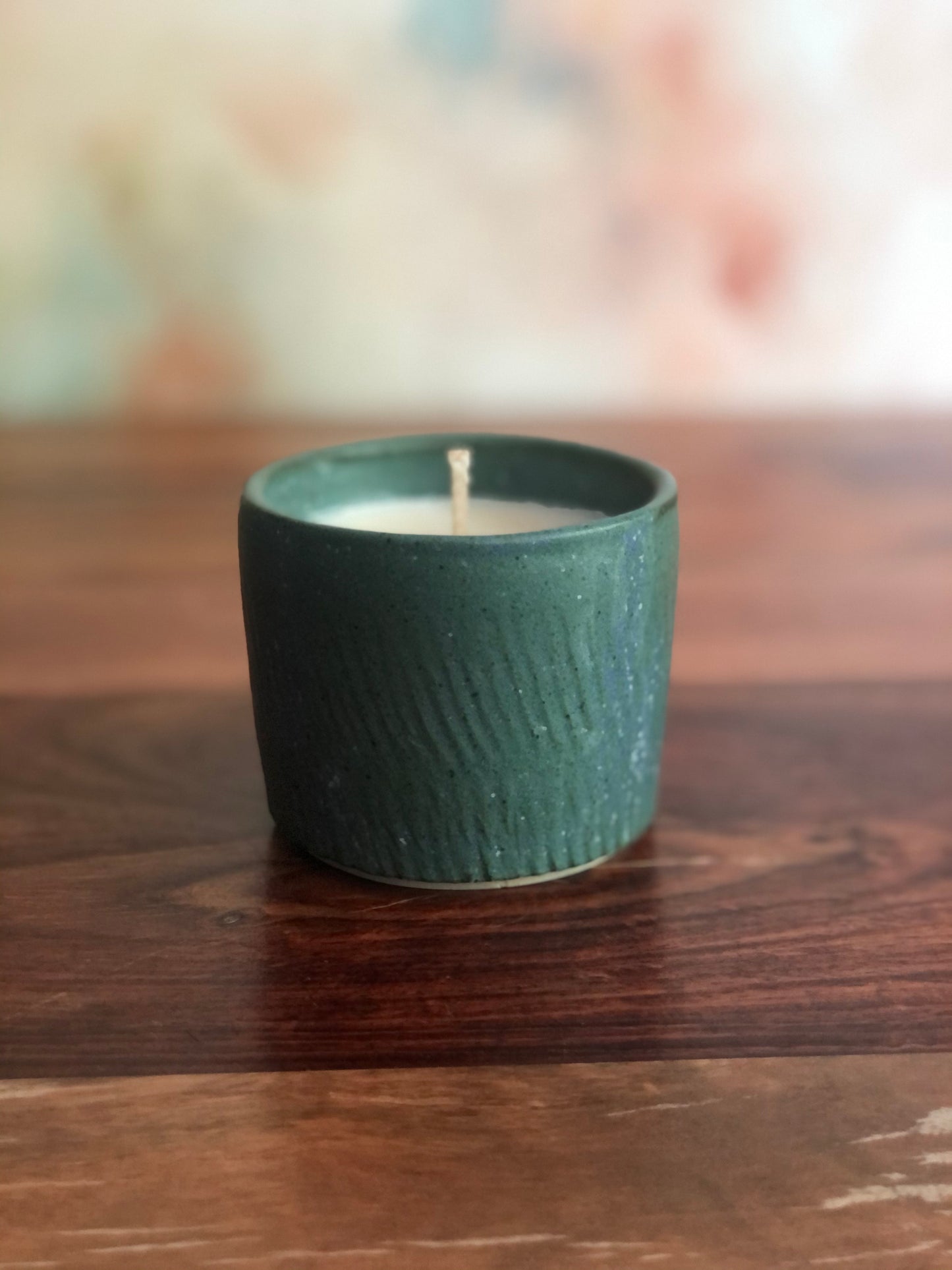 Chattered green candle cup