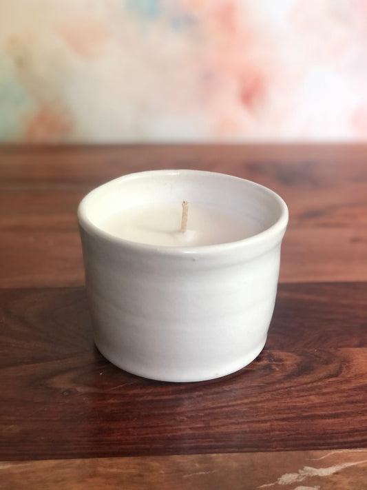 White candle bowl no.1