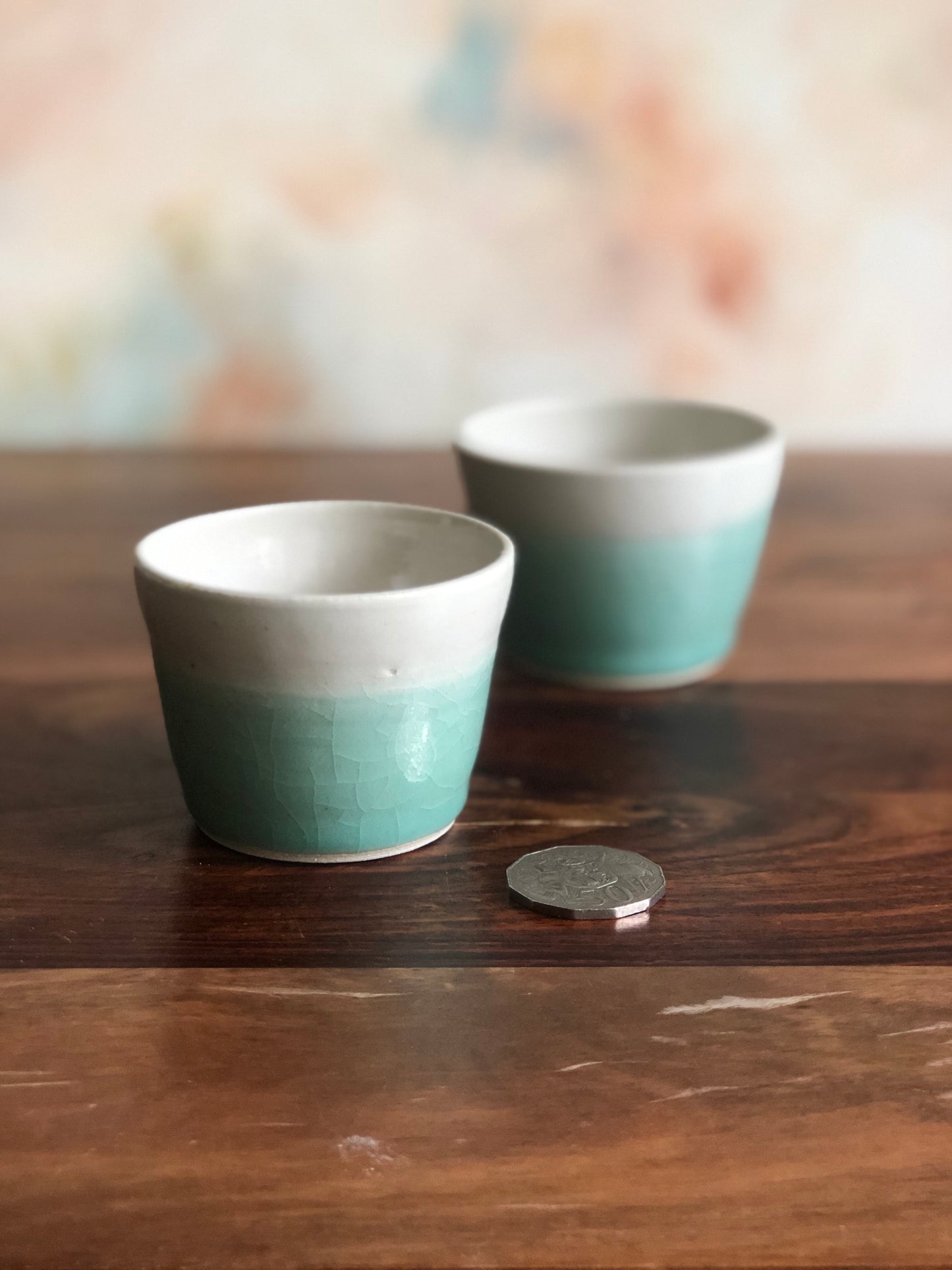 Teal-dip white horizon cups